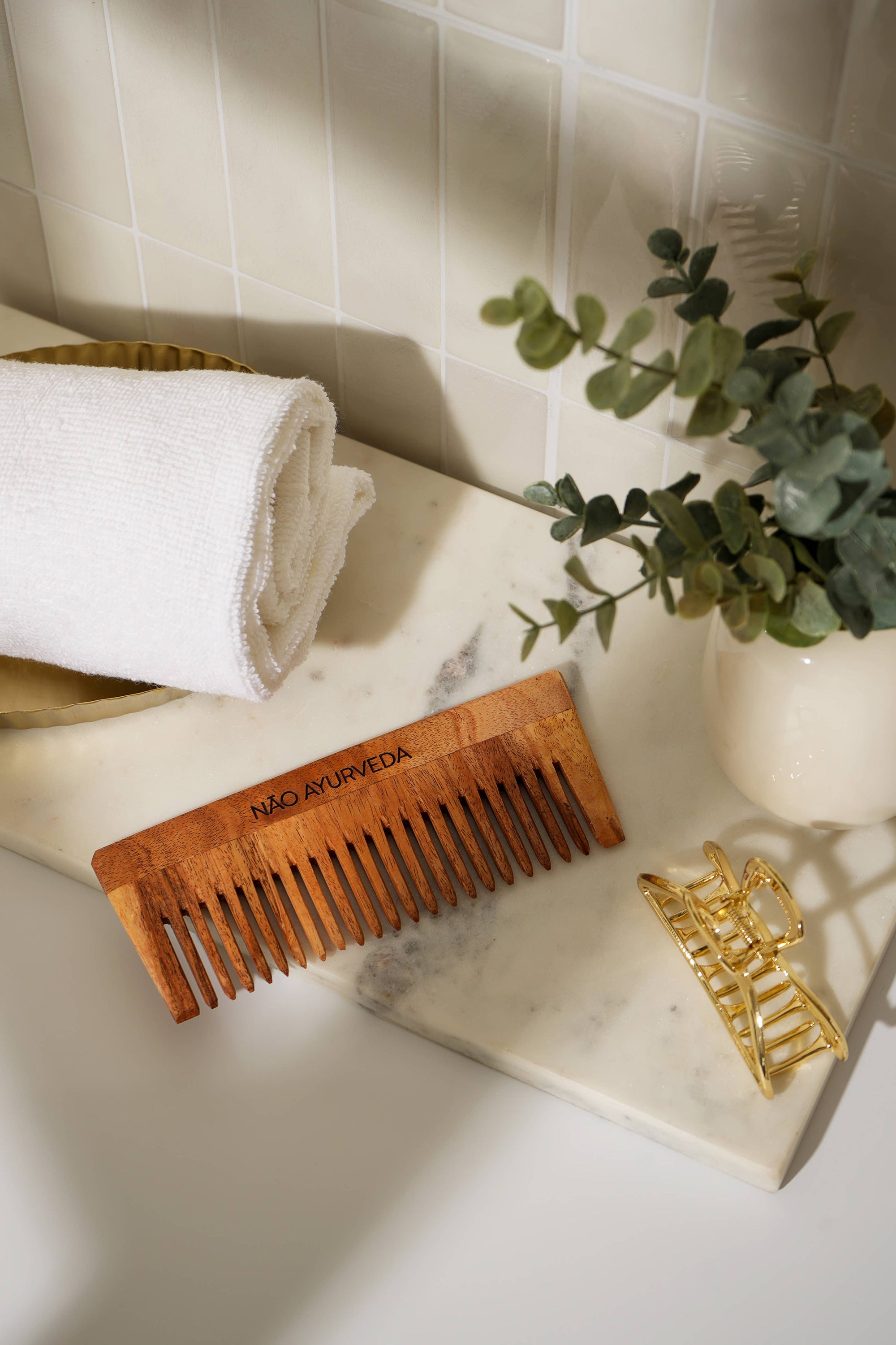 Nao Ayurveda - Neem Comb